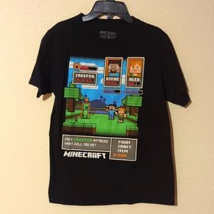 Boy's Minecraft T-shirt. Size XL. Good Condition.